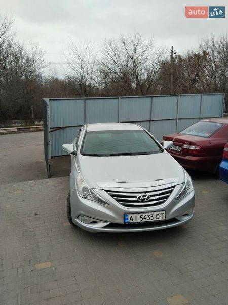 Седан Hyundai Sonata 2014 в Первомайске