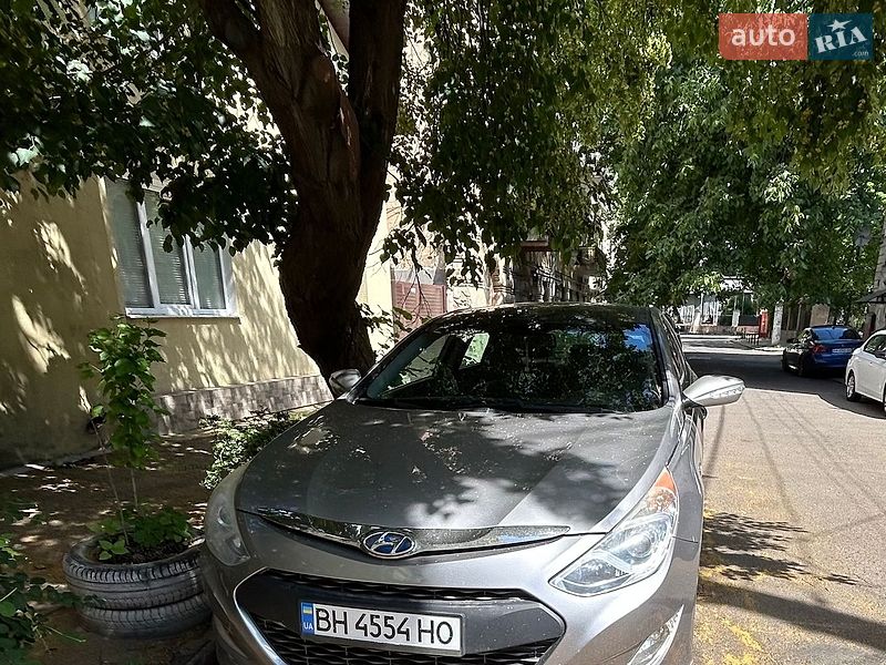 Седан Hyundai Sonata 2013 в Одессе