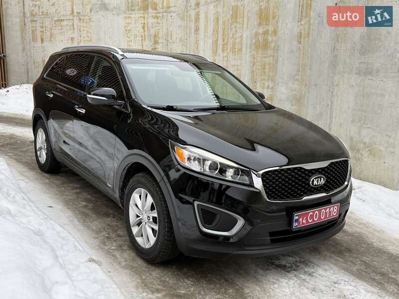 Внедорожник / Кроссовер Kia Sorento 2017 в Львове