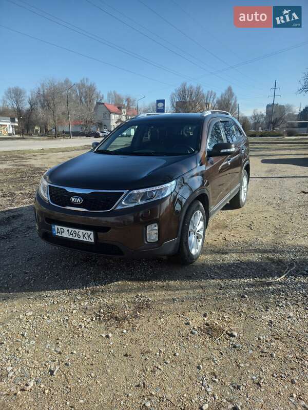 Позашляховик / Кросовер Kia Sorento 2014 в Запоріжжі Позашляховик / Кросовер Kia Sorento 2014 в Запоріжжі