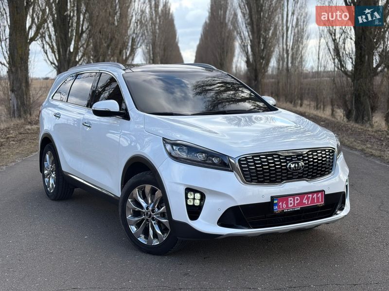 Внедорожник / Кроссовер Kia Sorento 2018 в Барышевке