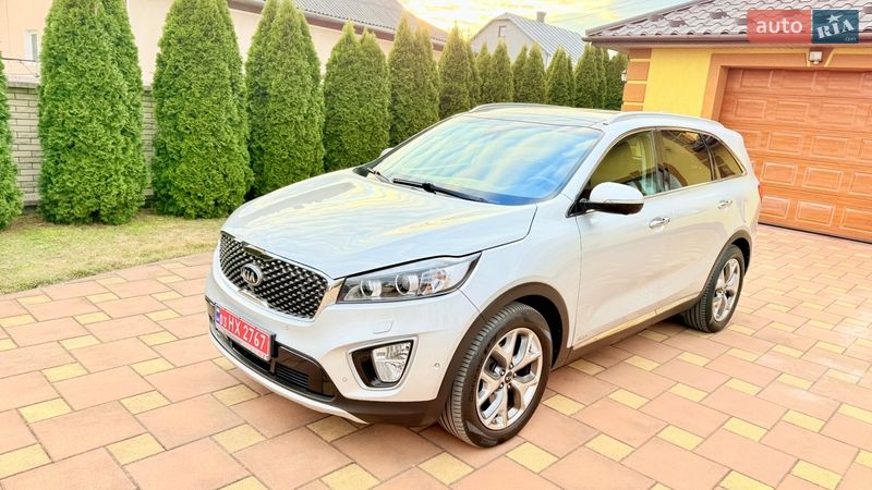 Внедорожник / Кроссовер Kia Sorento 2016 в Черновцах