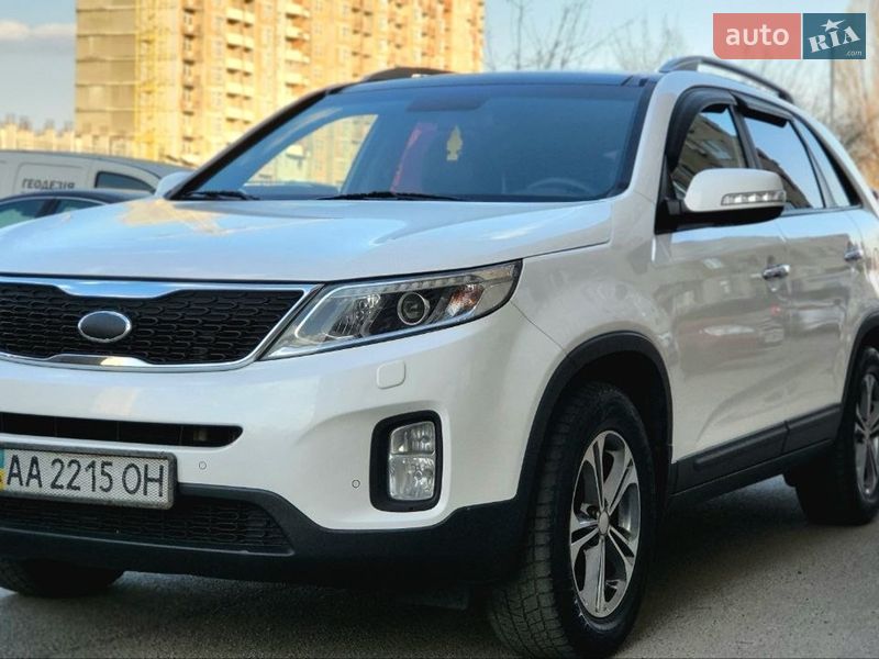 Позашляховик / Кросовер Kia Sorento 2014 в Києві