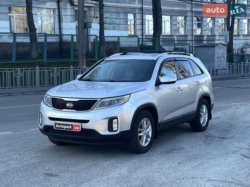Внедорожник / Кроссовер Kia Sorento 2013 в Киеве Внедорожник / Кроссовер Kia Sorento 2013 в Киеве