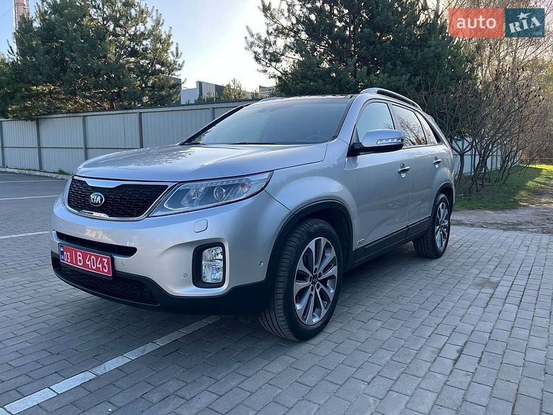 Внедорожник / Кроссовер Kia Sorento 2013 в Луцке