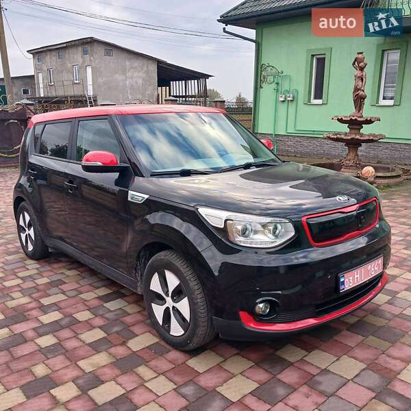 Внедорожник / Кроссовер Kia Soul 2016 в Шептицькому