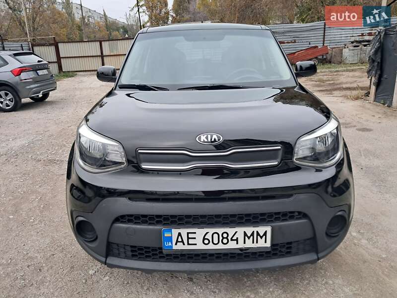 Внедорожник / Кроссовер Kia Soul 2016 в Запорожье