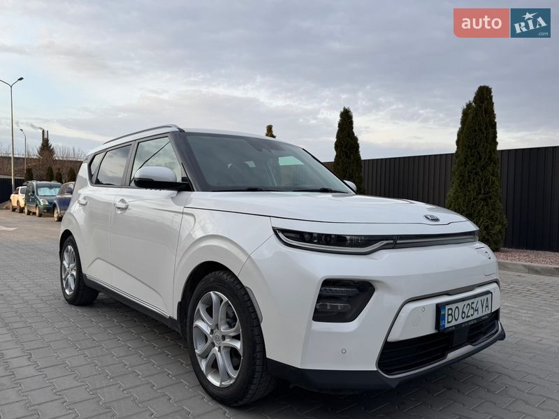Внедорожник / Кроссовер Kia Soul 2019 в Тернополе Внедорожник / Кроссовер Kia Soul 2019 в Тернополе