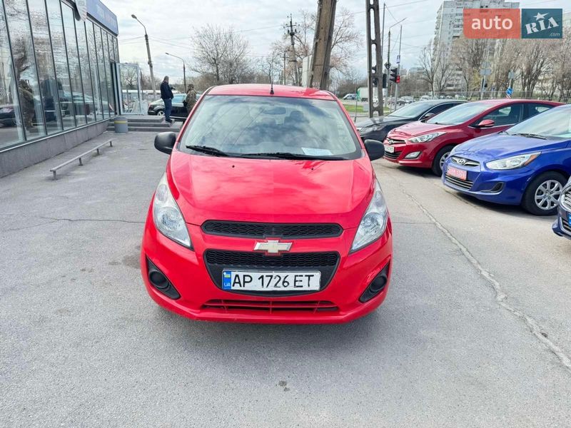 Хэтчбек Chevrolet Spark 2013 в Запорожье Хэтчбек Chevrolet Spark 2013 в Запорожье