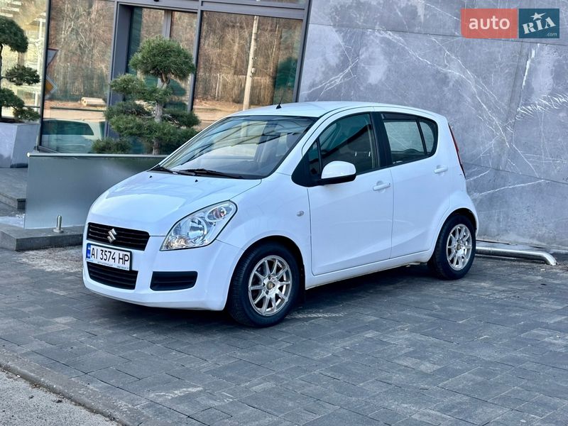 Хэтчбек Suzuki Splash 2011 в Киеве