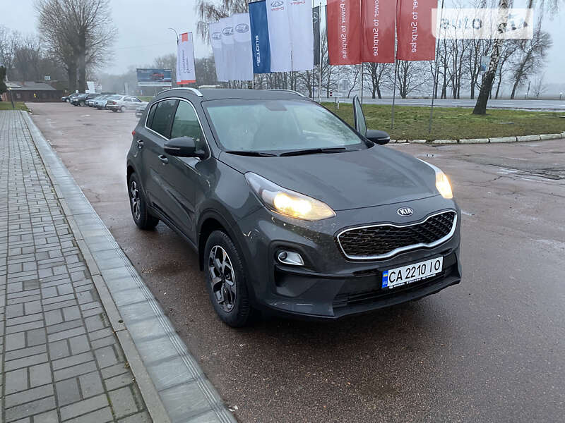 Позашляховик / Кросовер Kia Sportage 2021 в Черкасах Позашляховик / Кросовер Kia Sportage 2021 в Черкасах