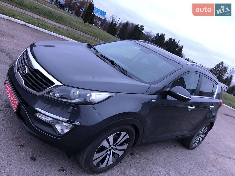 Внедорожник / Кроссовер Kia Sportage 2012 в Ровно
