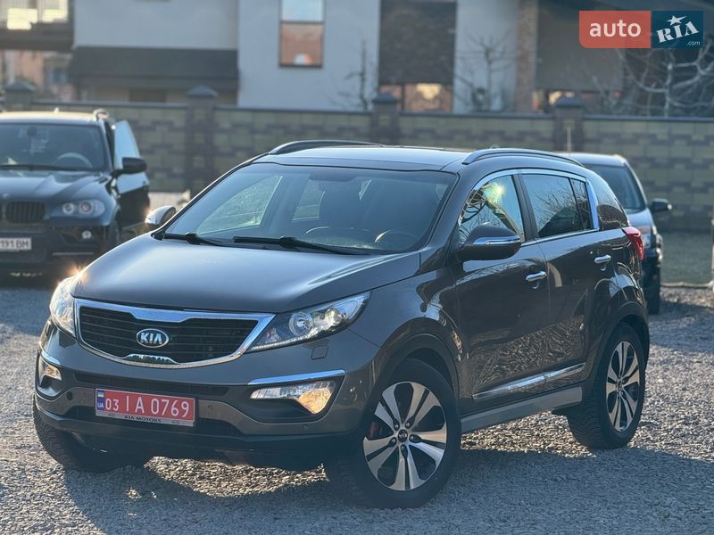 Позашляховик / Кросовер Kia Sportage 2013 в Луцьку