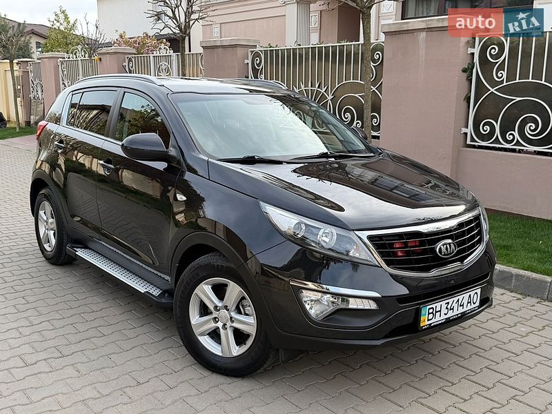 Позашляховик / Кросовер Kia Sportage 2015 в Одесі