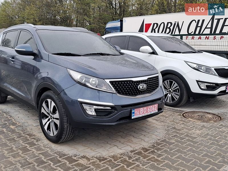 Внедорожник / Кроссовер Kia Sportage 2015 в Немирове
