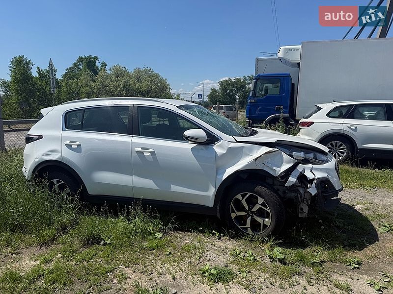 Внедорожник / Кроссовер Kia Sportage 2021 в Киеве