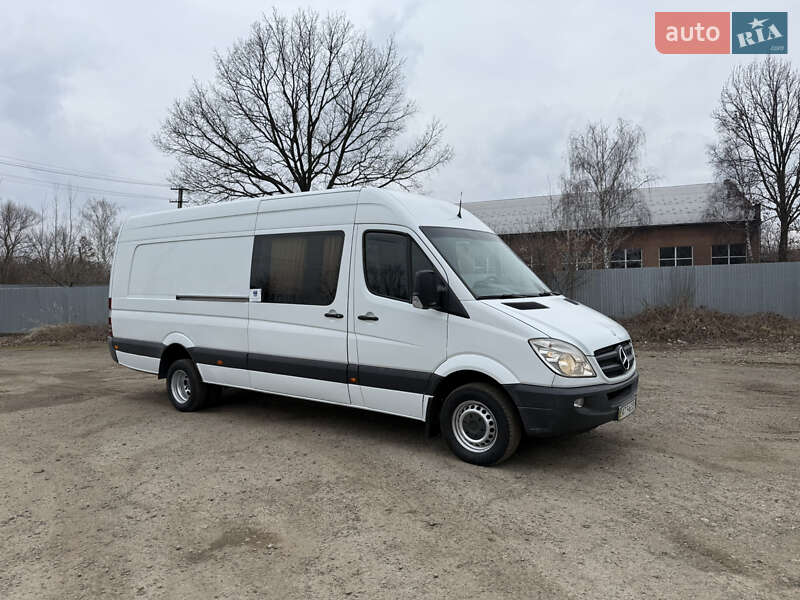 Вантажопасажирський фургон Mercedes-Benz Sprinter 2010 в Коломиї Вантажопасажирський фургон Mercedes-Benz Sprinter 2010 в Коломиї