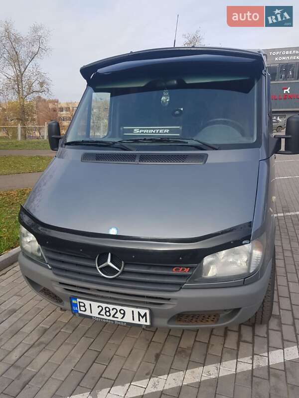 Туристический / Междугородний автобус Mercedes-Benz Sprinter 2003 в Кривом Роге