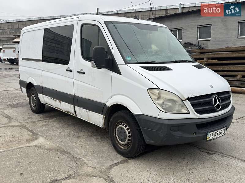Минивэн Mercedes-Benz Sprinter 2007 в Днепре Минивэн Mercedes-Benz Sprinter 2007 в Днепре