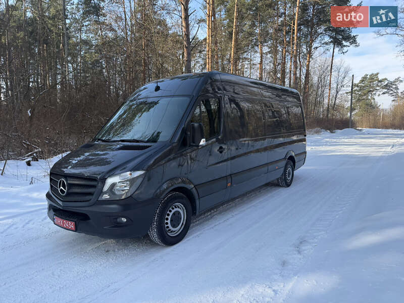 Вантажопасажирський фургон Mercedes-Benz Sprinter 2016 в Ковелі Вантажопасажирський фургон Mercedes-Benz Sprinter 2016 в Ковелі