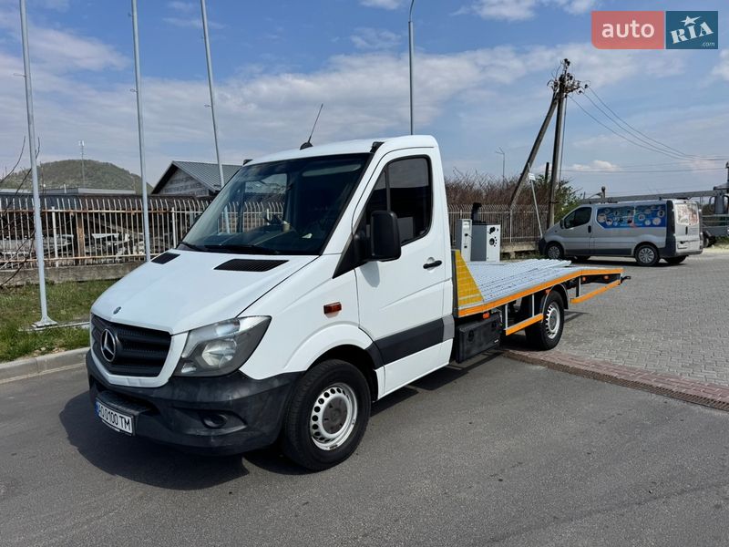 Эвакуатор Mercedes-Benz Sprinter 2015 в Мукачево