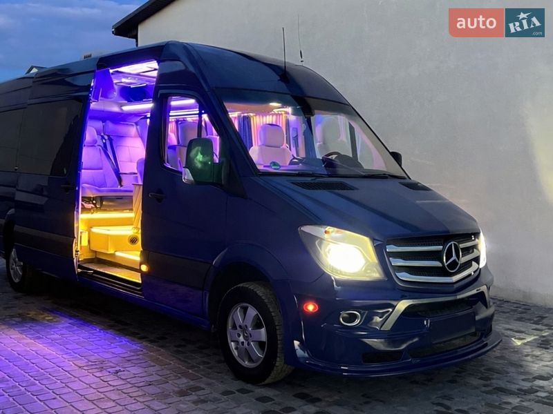 Мінівен Mercedes-Benz Sprinter 2017 в Самборі