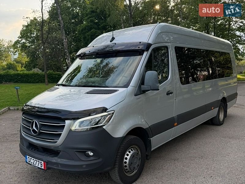 Туристический / Междугородний автобус Mercedes-Benz Sprinter 2020 в Черновцах