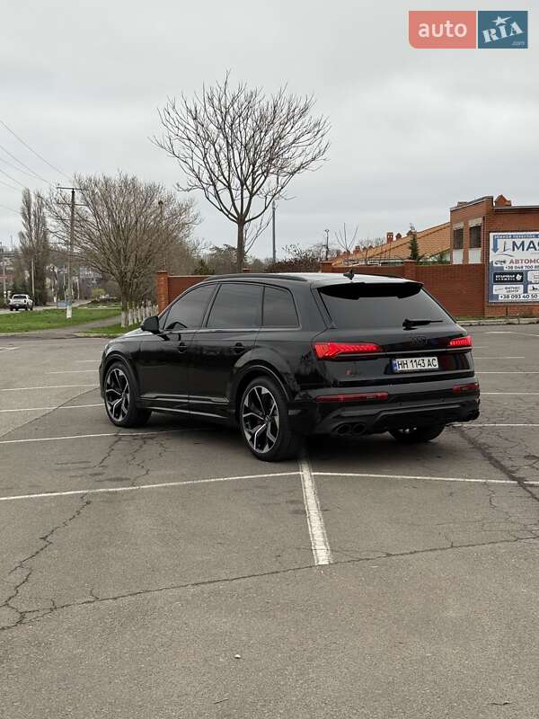 Внедорожник / Кроссовер Audi SQ7 2022 в Одессе Внедорожник / Кроссовер Audi SQ7 2022 в Одессе