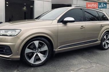 Позашляховик / Кросовер Audi SQ7 2018 в Хмельницькому