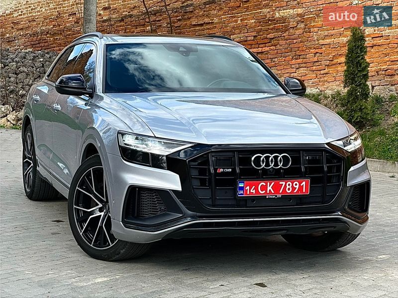 Внедорожник / Кроссовер Audi SQ8 2021 в Тернополе