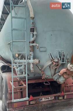 Цистерна полуприцеп Kassbohrer SSK 1986 в Кагарлыке