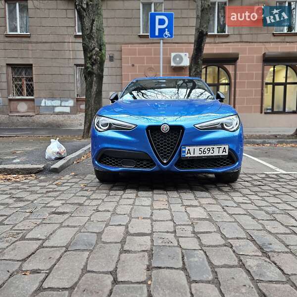 Внедорожник / Кроссовер Alfa Romeo Stelvio 2022 в Одессе
