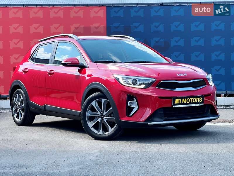 Внедорожник / Кроссовер Kia Stonic 2024 в Киеве