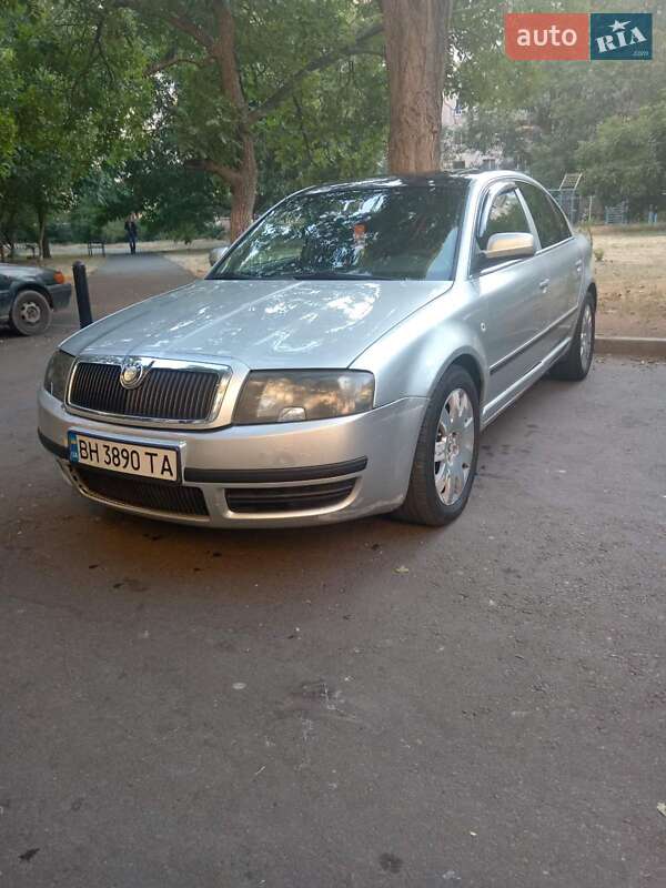 Лифтбек Skoda Superb 2005 в Одессе