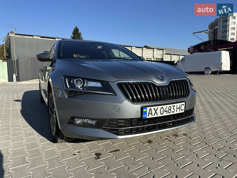 Лифтбек Skoda Superb 2018 в Львове Лифтбек Skoda Superb 2018 в Львове