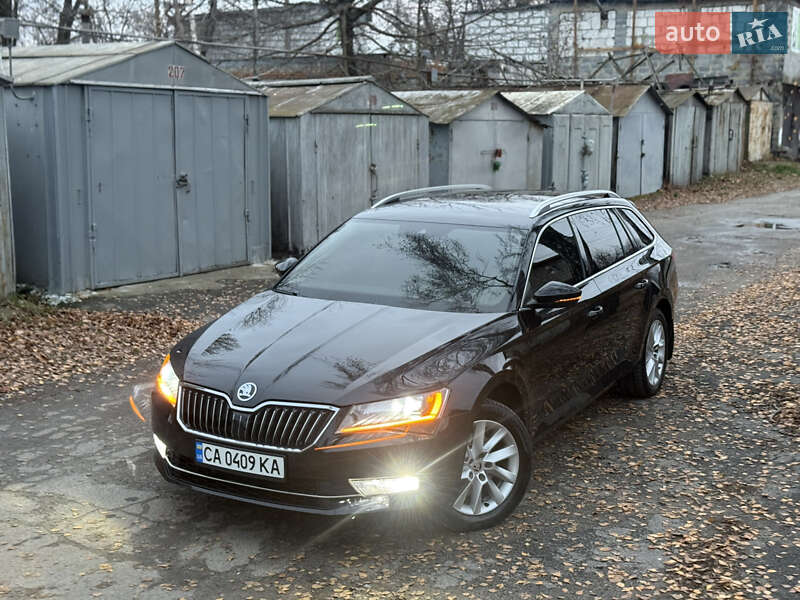 Універсал Skoda Superb 2018 в Києві