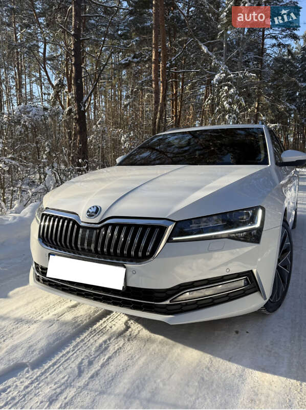 Универсал Skoda Superb 2020 в Житомире