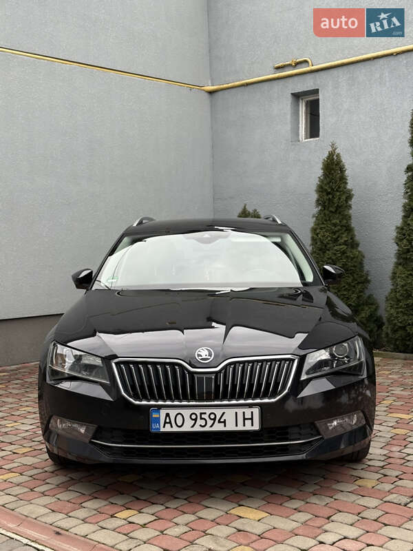 Универсал Skoda Superb 2016 в Мукачево Универсал Skoda Superb 2016 в Мукачево