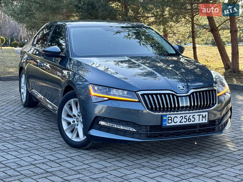 Лифтбек Skoda Superb 2021 в Трускавце