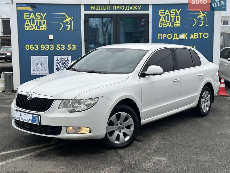 Лифтбек Skoda Superb 2012 в Киеве