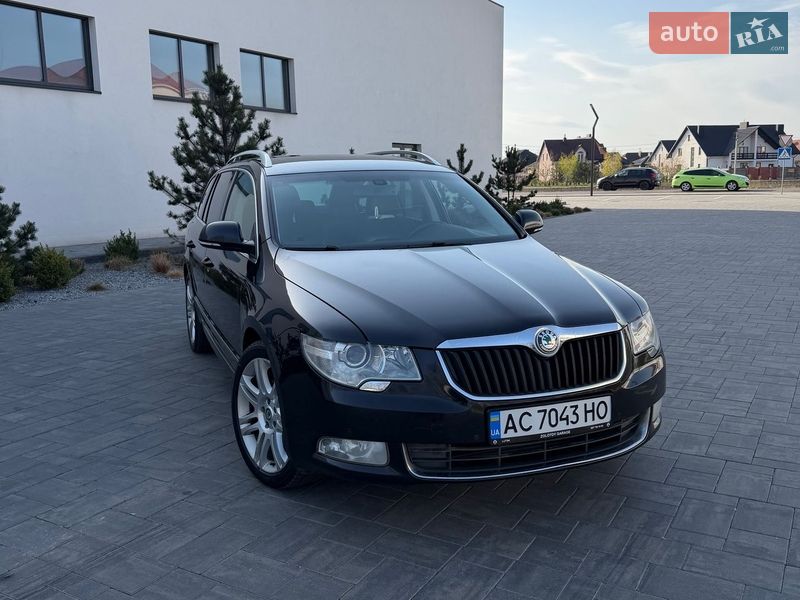 Універсал Skoda Superb 2010 в Луцьку