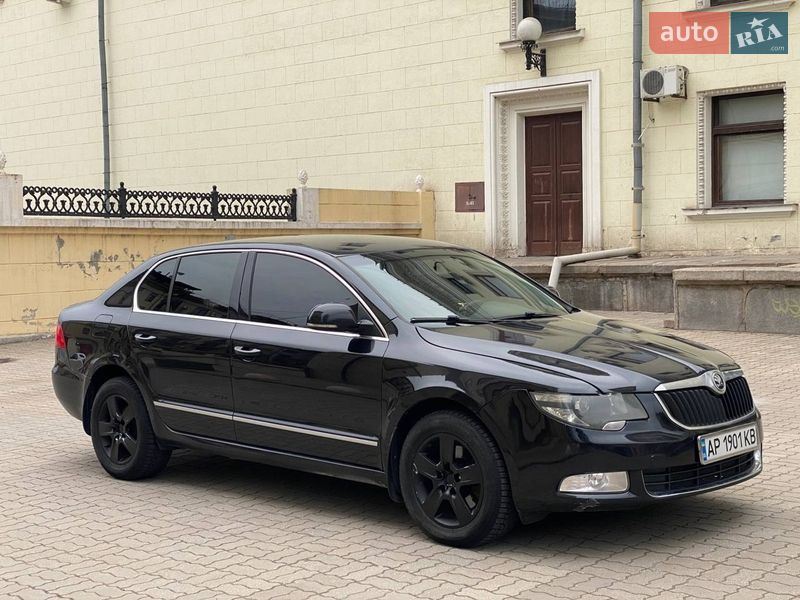 Лифтбек Skoda Superb 2009 в Запорожье
