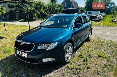 Универсал Skoda Superb 2012 в Хмельницком