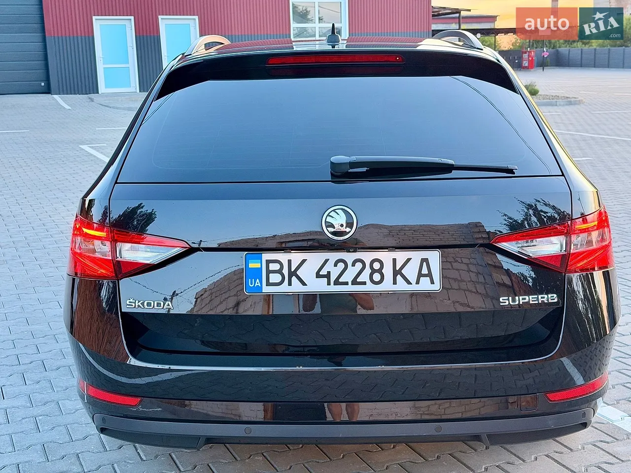 Skoda Superb 2015 photo 5