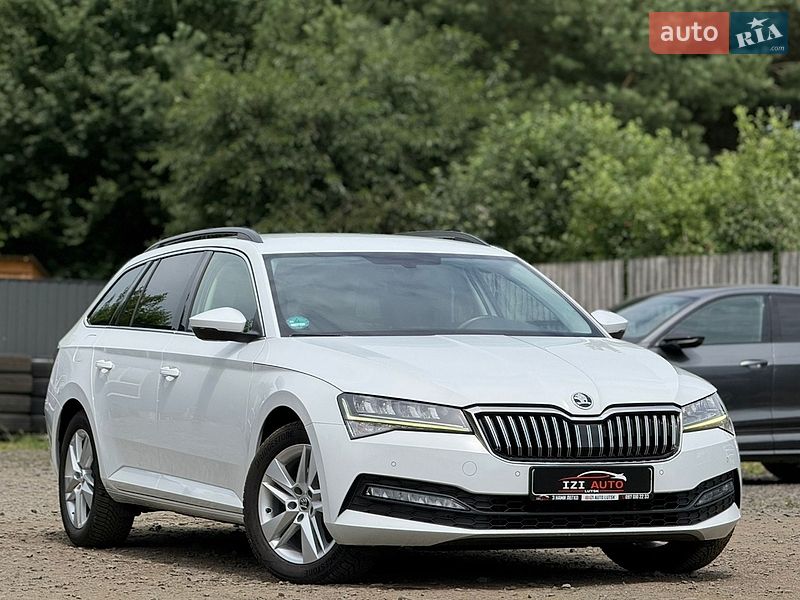 Універсал Skoda Superb 2022 в Луцьку