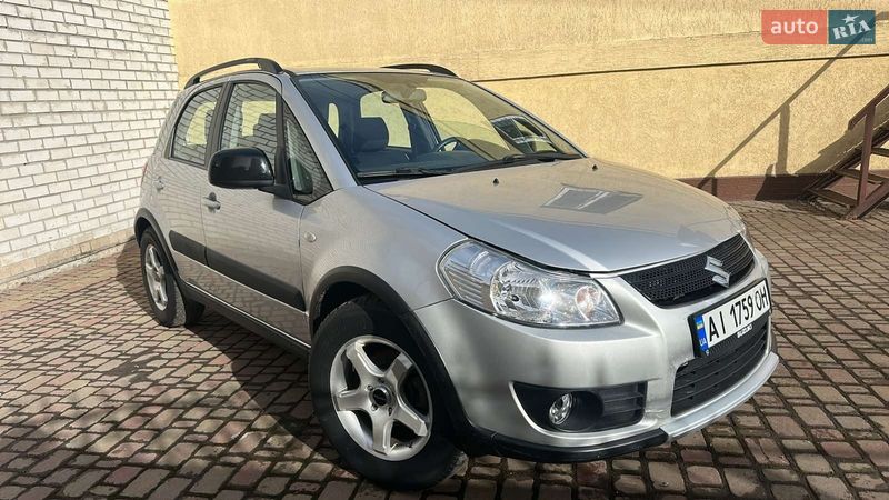 Внедорожник / Кроссовер Suzuki SX4 2012 в Киеве