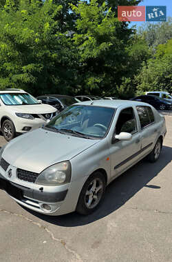 Седан Renault Symbol 2004 в Києві Седан Renault Symbol 2004 в Києві