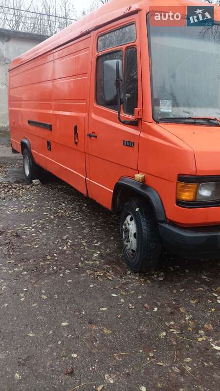 Грузовой фургон Mercedes-Benz T2 1994 в Харькове Грузовой фургон Mercedes-Benz T2 1994 в Харькове