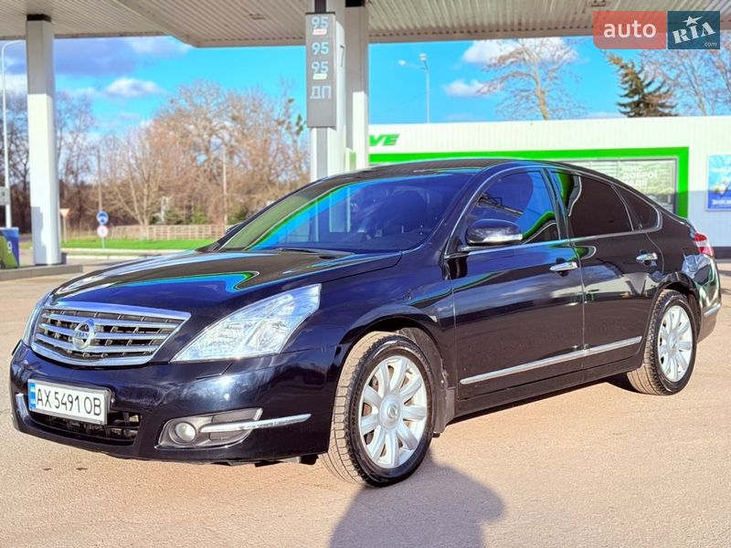 Седан Nissan Teana 2010 в Харькове