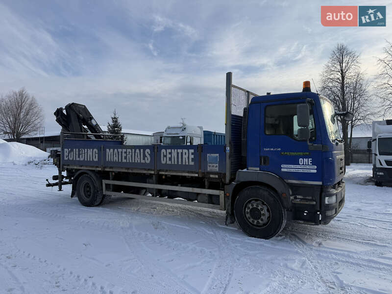 Кран-манипулятор MAN TGM 2012 в Бучаче Кран-манипулятор MAN TGM 2012 в Бучаче